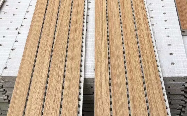 大報告廳把吸音板裝墻上做吸音處理-1 大報告廳把吸音板裝墻上做吸音處理-1